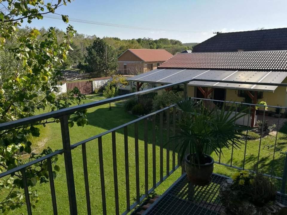 Ubytování U Špačků Pálava Novosedly  Exterior foto